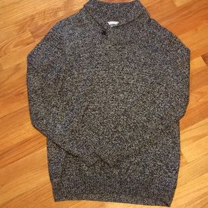 Old Navy sweater